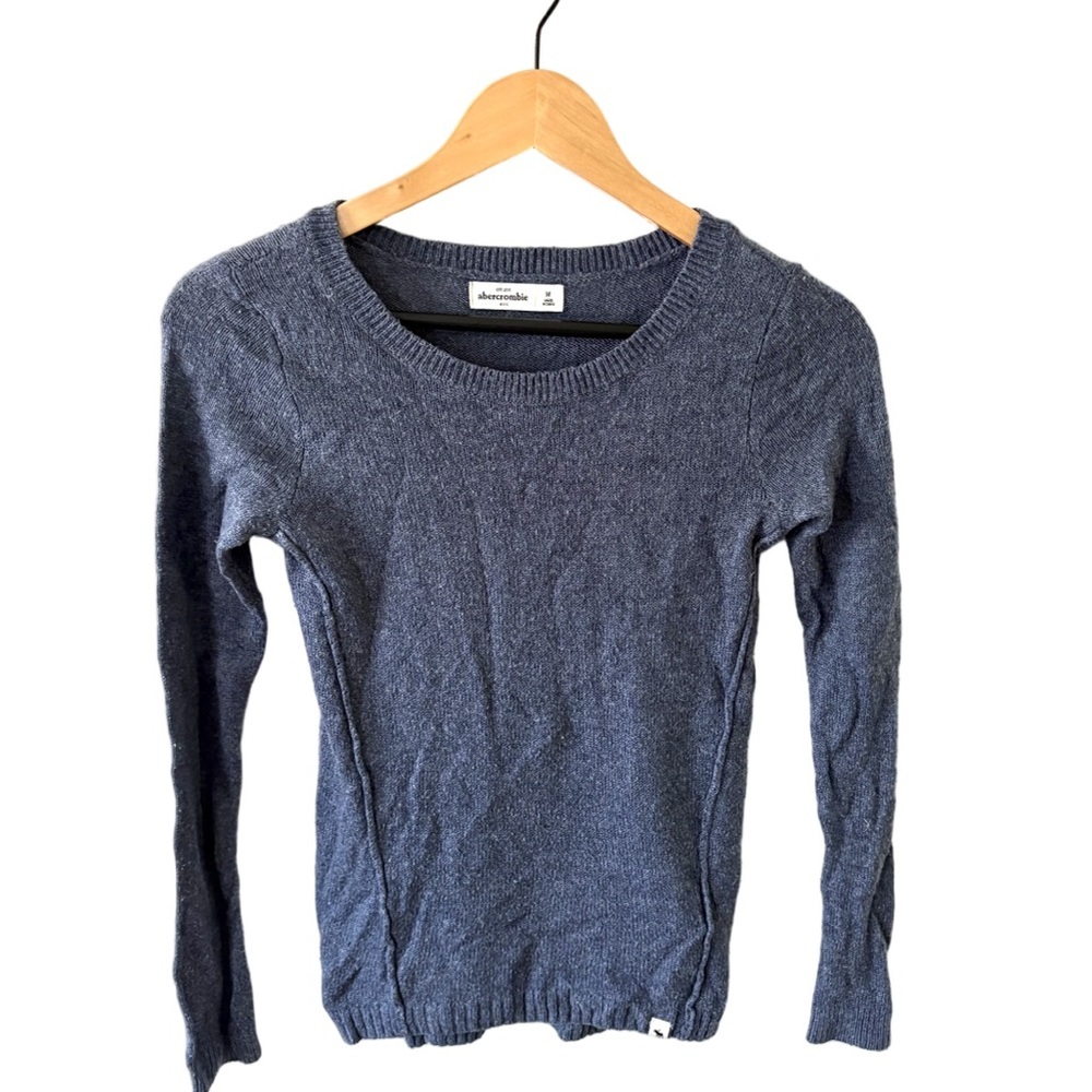 Abercrombie & Fitch Heathered Blue Sweater